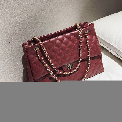 Quilted Chain Crossbody Shoulder Bag