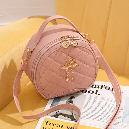 Stylish Quilted Chain Crossbody Round Bag