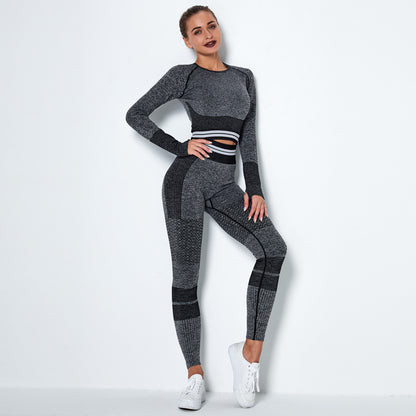 2020 Women's Seamless Knitted Yoga Set with Long Sleeves