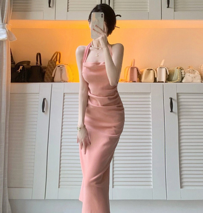 Backless Sleeveless Sexy Dress with Halter Neck Design