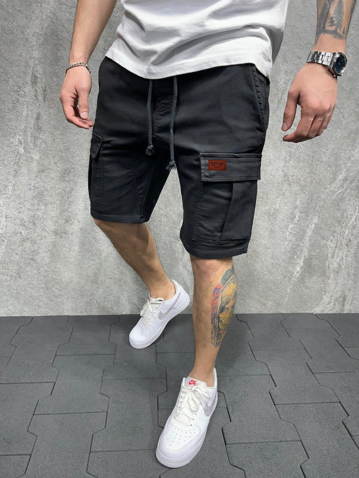 Plus Size Cotton Loose Workwear Shorts (Five-Point)